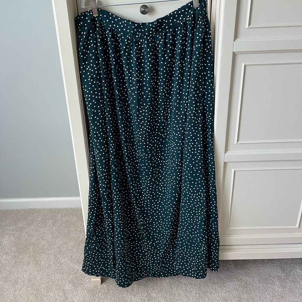 SHEIN 2 piece set, green polka dot skirt and tube top, NWOT, size 3X - Picture 6 of 11